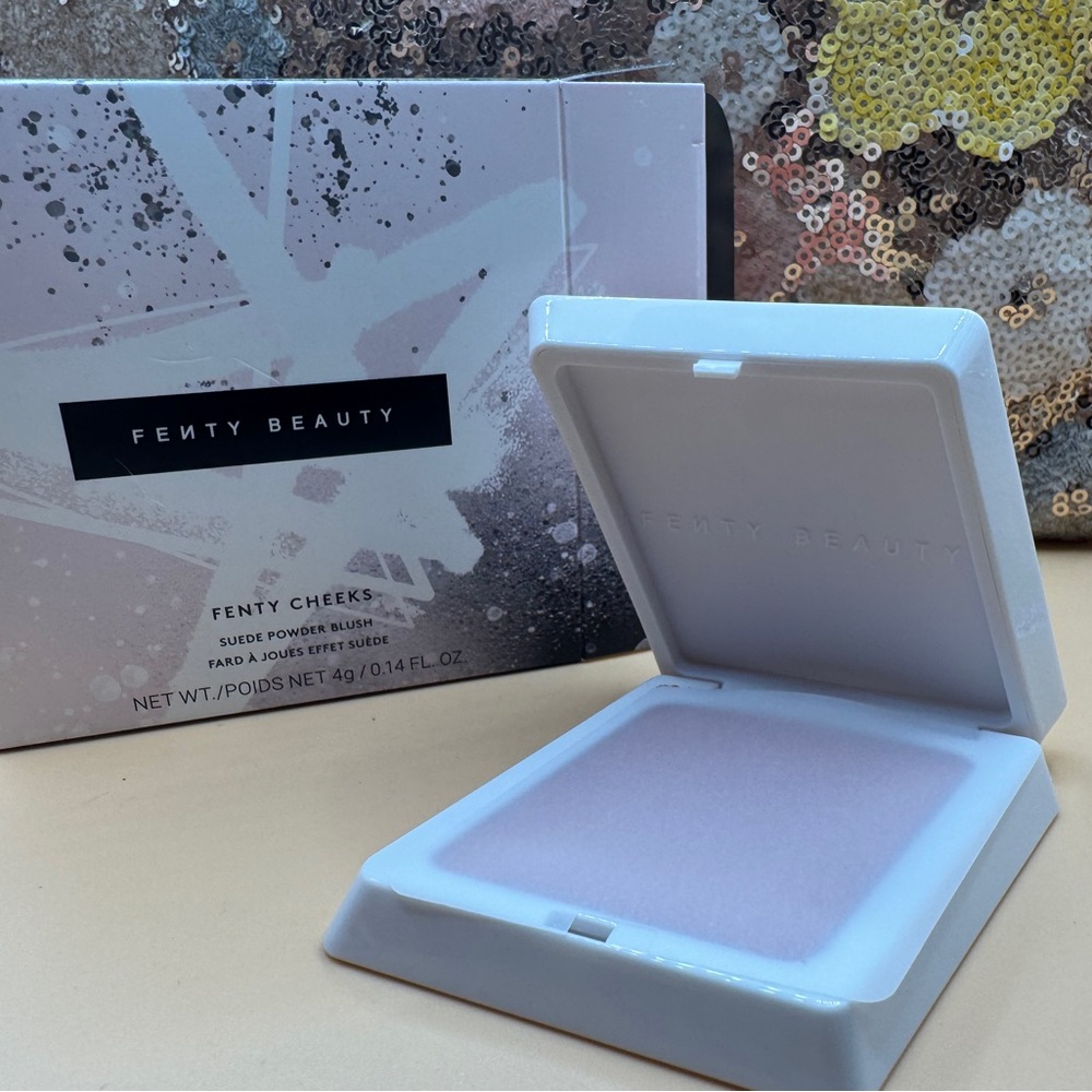 Fenty beauty fenty cheeks suede powder blush - sundress szn 05 - Picture 4 of 5